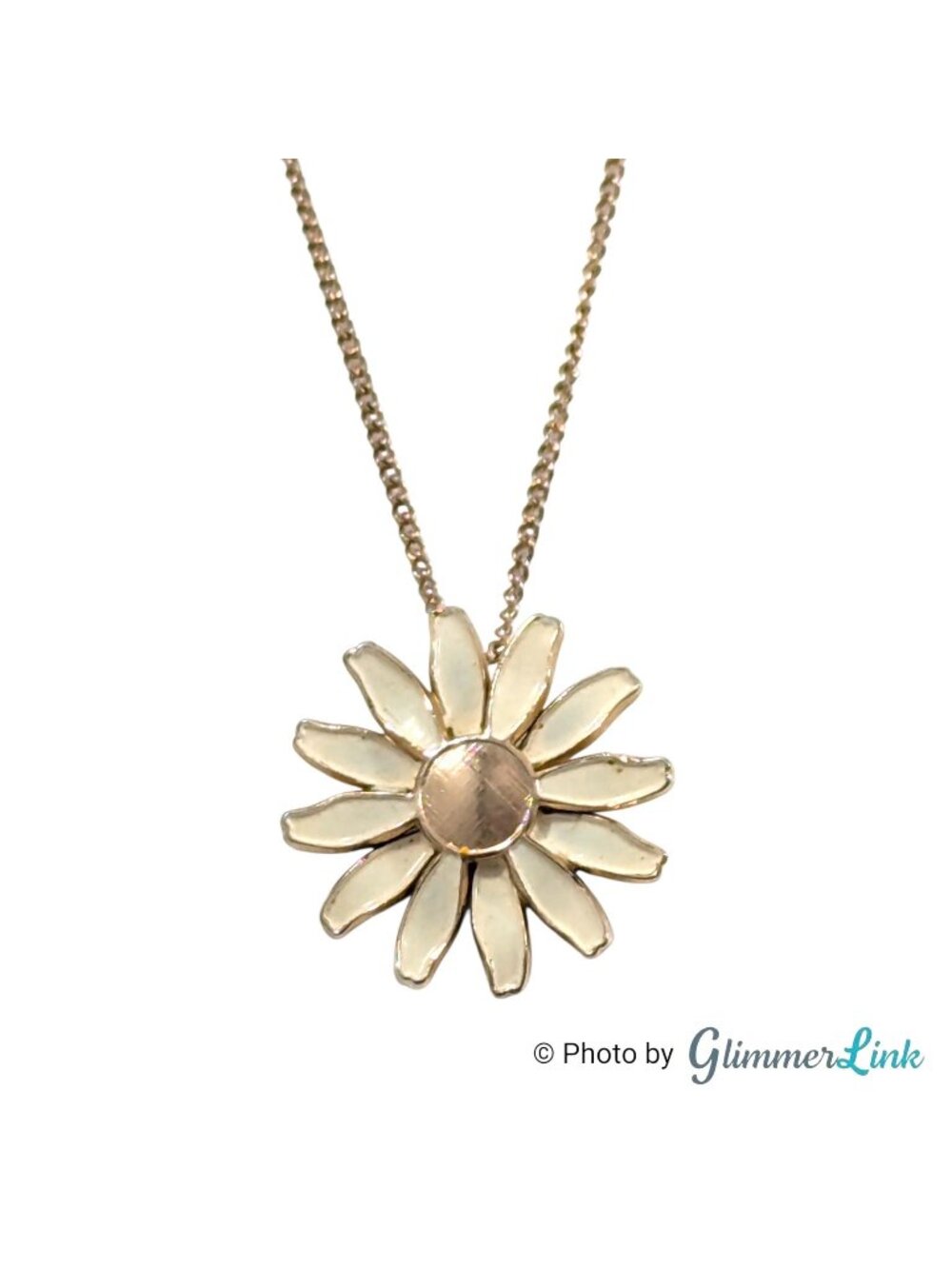 Vintage Cream Enamel Daisy Flower Pendant Necklace Gold Tone 16 Inch